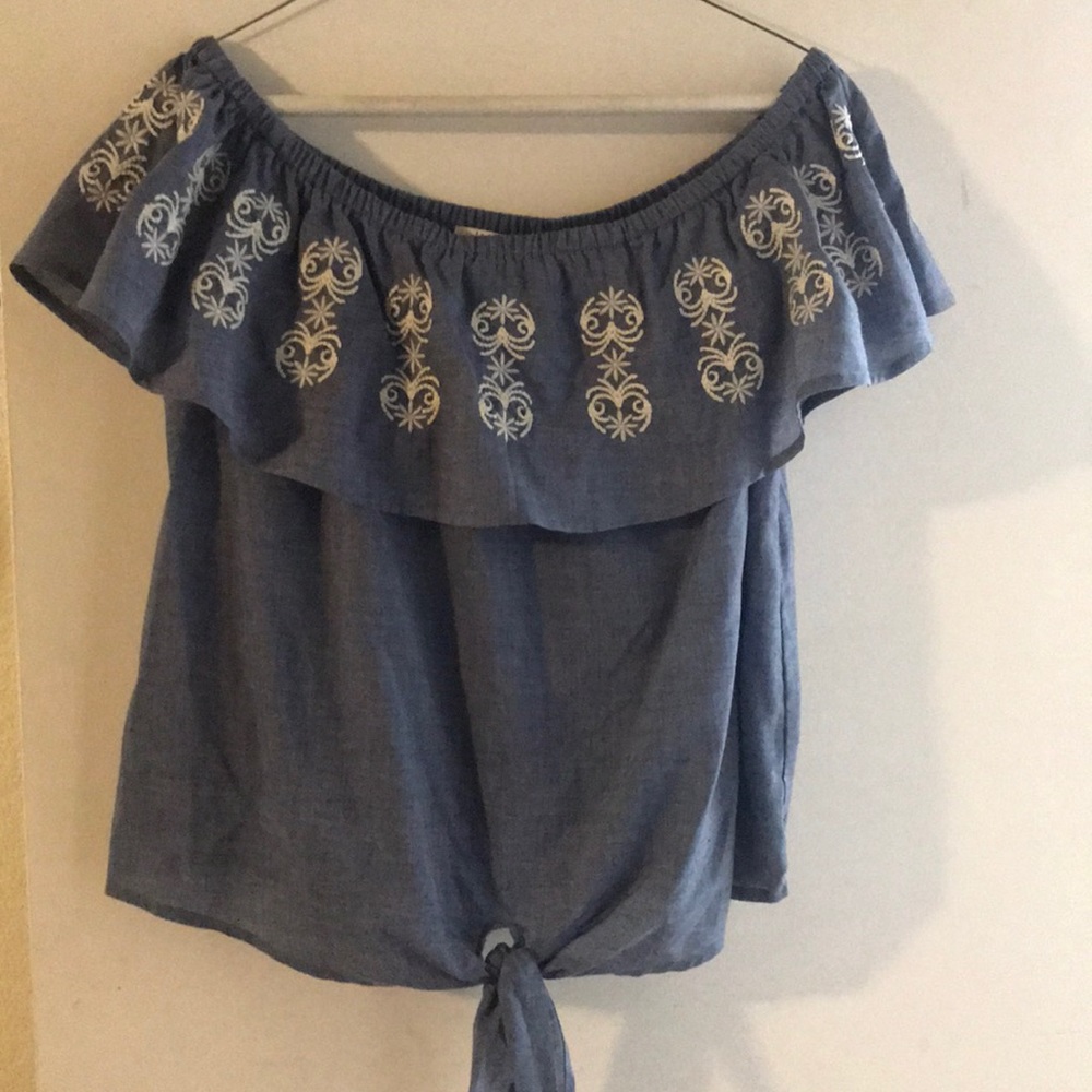 Off the shoulder crop top